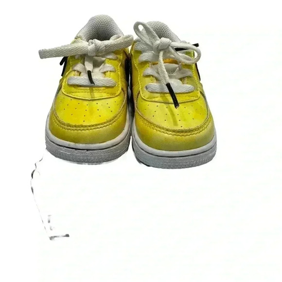 Nike Air Force 1 LV8 Toddler Size 5C Yellow Nike Leather Unisex Brand New - Picture 2 of 10